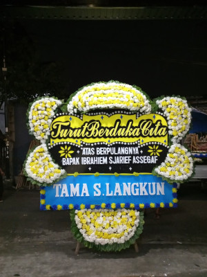 Papan Bunga Duka di Air Nipis